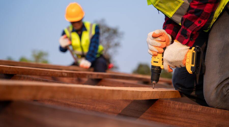 Professional gutter cleaning in Valley City, ND